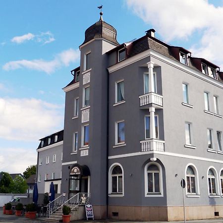 Hotel Grader Нойштадт-ан-дер-Вальднааб Экстерьер фото