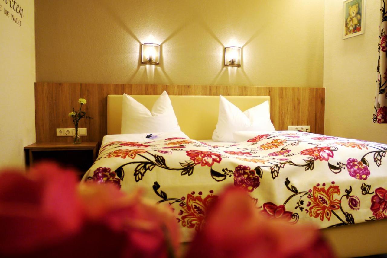 Hotel Grader Нойштадт-ан-дер-Вальднааб Экстерьер фото